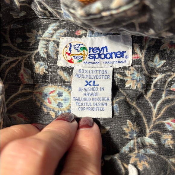 Reyn Spooner Floral Button Down Shirt - Black and White - Picture 6 of 9